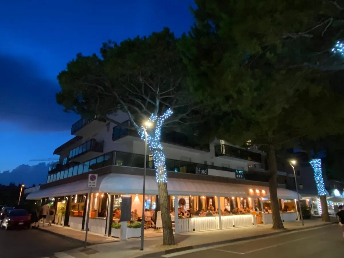 ***  La Maison By Hotel Aldebaran Italy